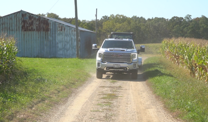 L5P Towing in CornField-2