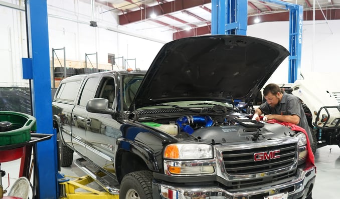 Mike Gutshell working on lb7 duramax